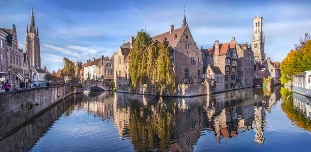 bruges-rozenhoedenkaai--jan-dhondt-courtesy-of-toerisme-brugge1.jpg