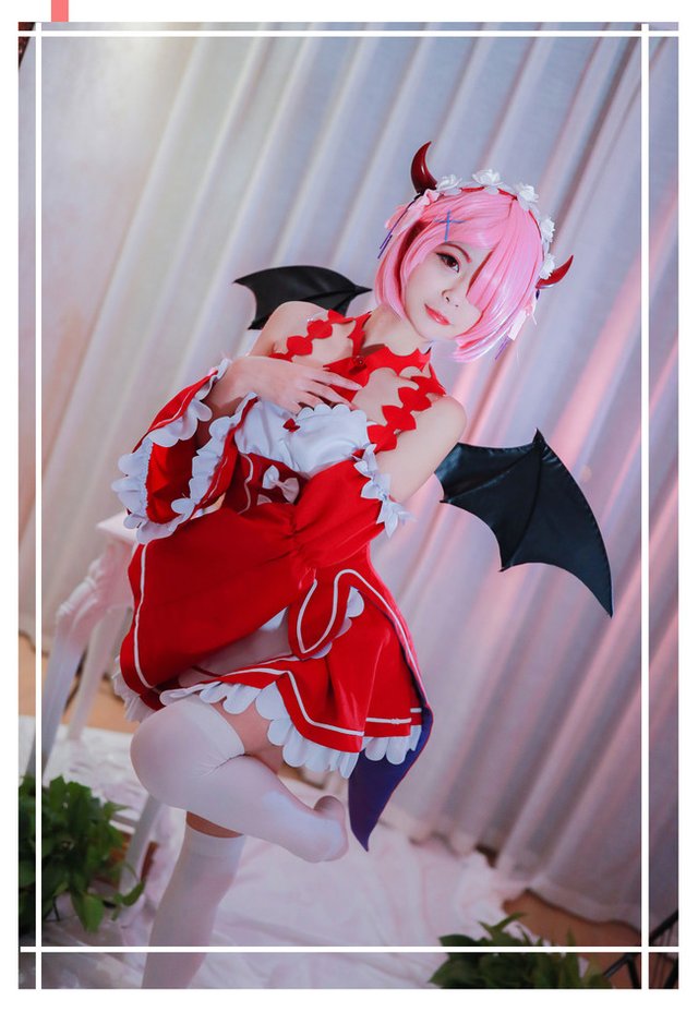 Devil-Horns-Wings-Ram-Maid-Cosplay-7.jpg