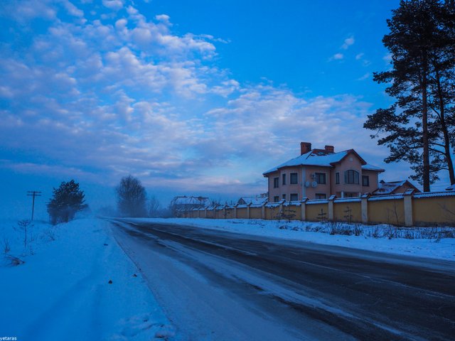 blue bukovyna sky 1.jpg