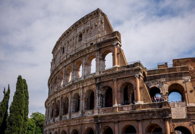 picography-colosseum-rome-sm-1-768x525.jpg