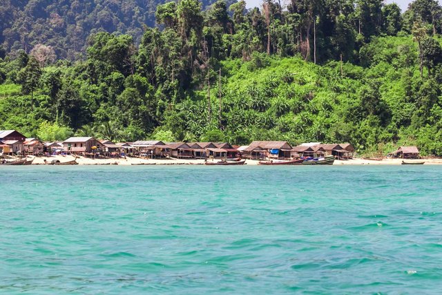 Burma+Boating+moken+beach+and+village.jpg