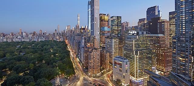 new-york-2017-columbus-circle-01.jpg