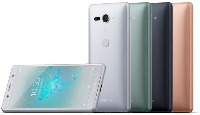 Xperia-XZ2-Compact-Family-Picture-640x367.jpg