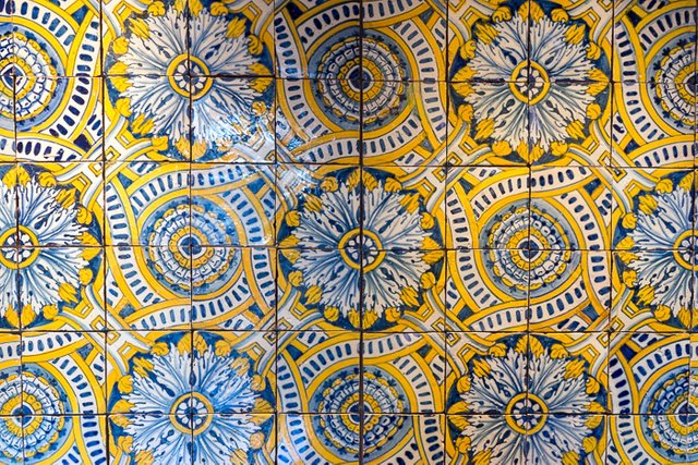 19 Azulejos Museum Tiles Lisbon DSC09448.jpg