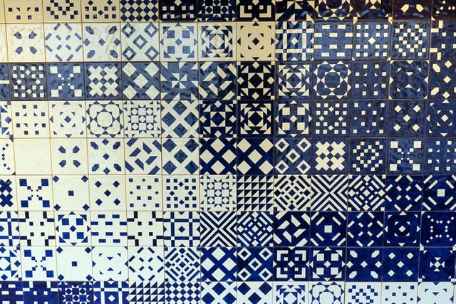 36 Azulejos Museum Tiles Lisbon DSC09507.jpg