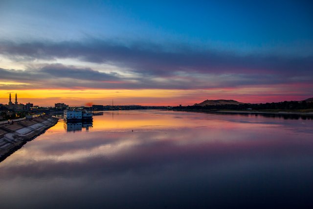 Aswan-dusk.jpg