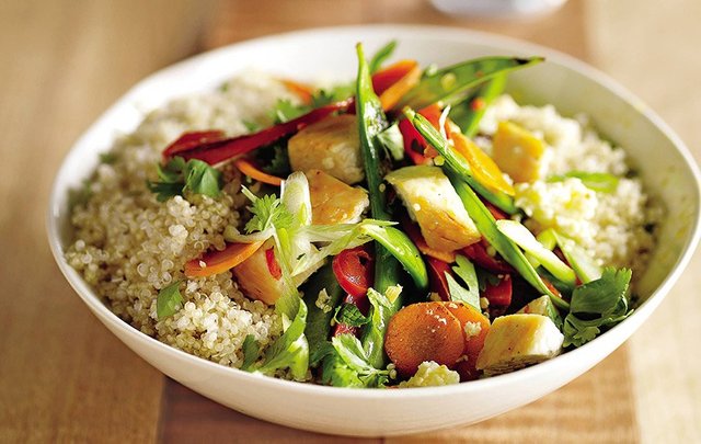 quinoa-stir-fry-vegetables-chicken.jpg