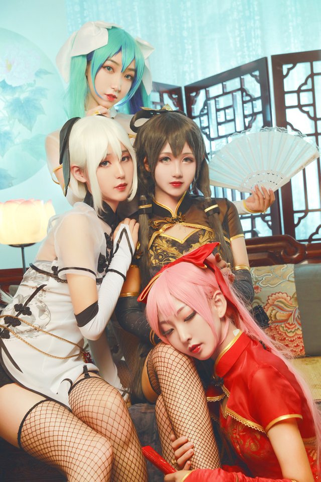 4Girl-Vocaloid-China-Dress-Cosplay-3.jpg