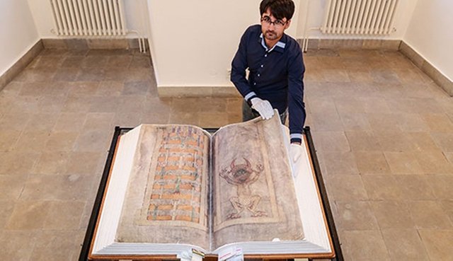 Codex-Gigas.jpg