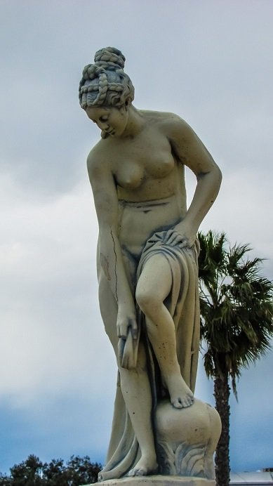 aphrodite1.jpg