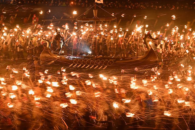 up-helly-aa-shetland-viking.jpg