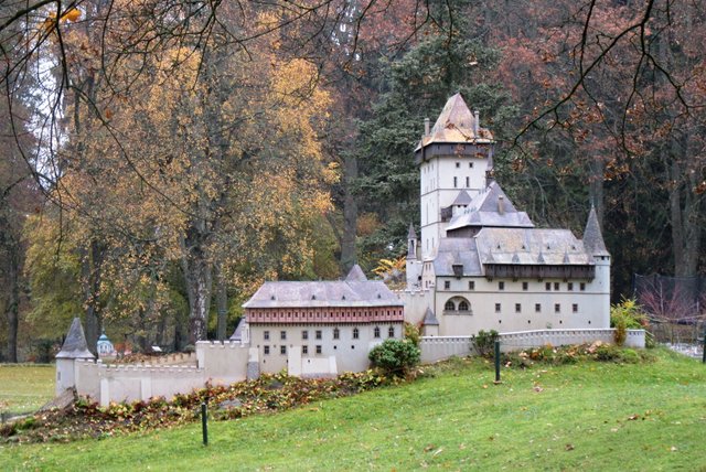 Miniatur park - Karlštejn I.JPG