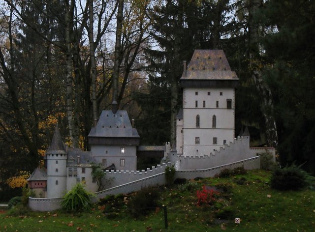 Miniatur park - Karlštejn.JPG