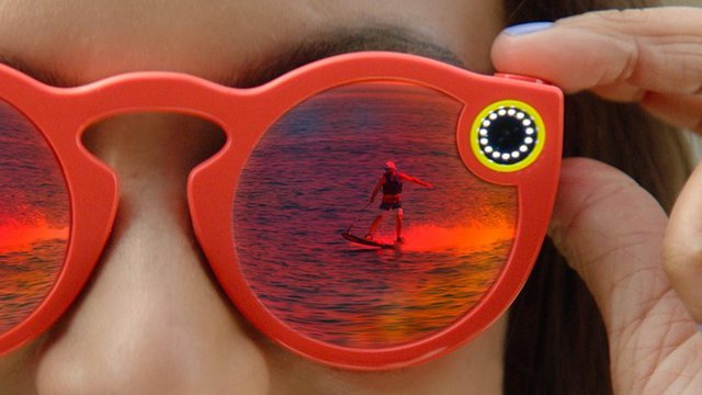 035178600_1480912664-snapchat-spectacles.jpg