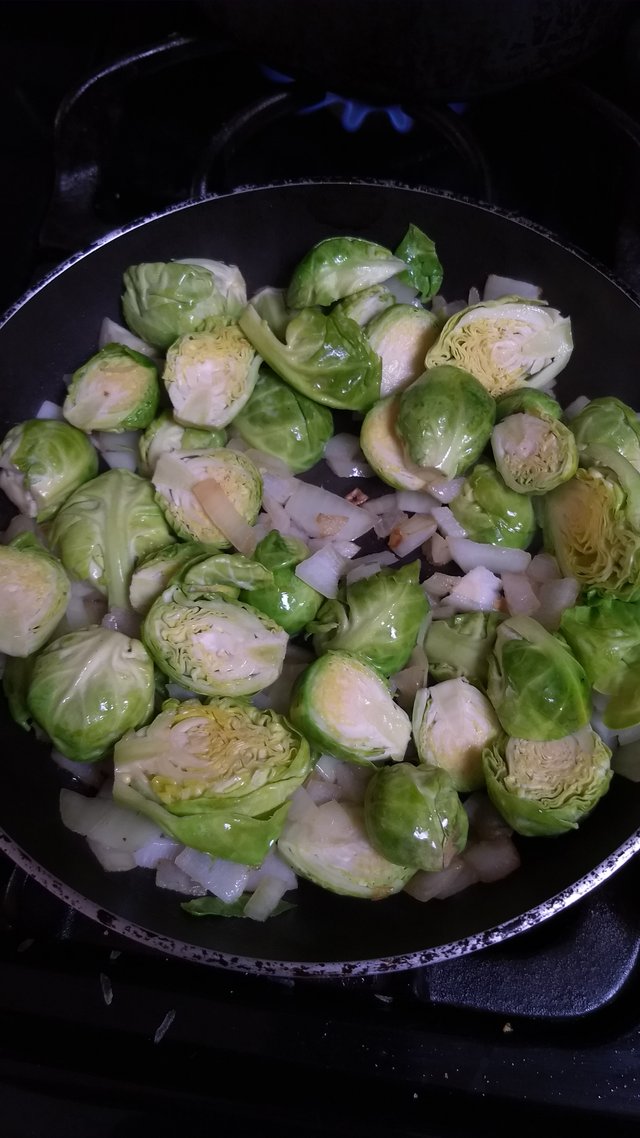 brussel sprouts 1.jpg
