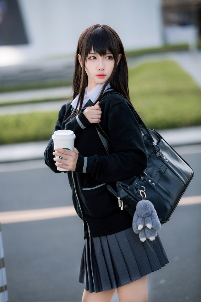 Sexy-Street-Casual-ShibuyaRin-Cosplay-8.jpg