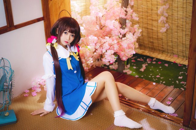 HinazuruAi-Pussy-Seifuku-Cosplay-3.jpg