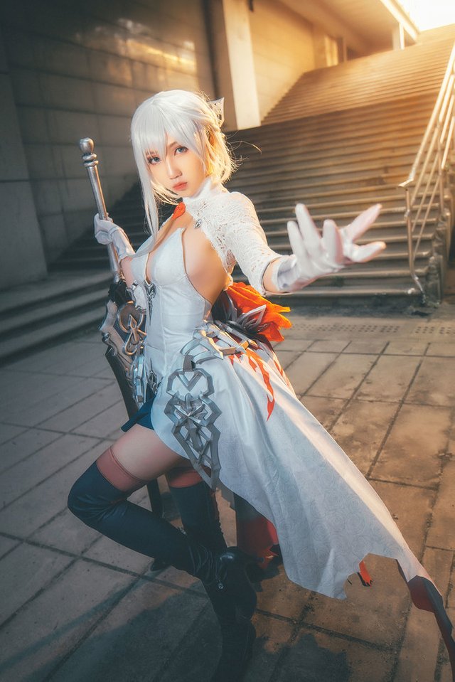 Elegant-SinoAlice-SnowWhite-Cosplay-3.jpg