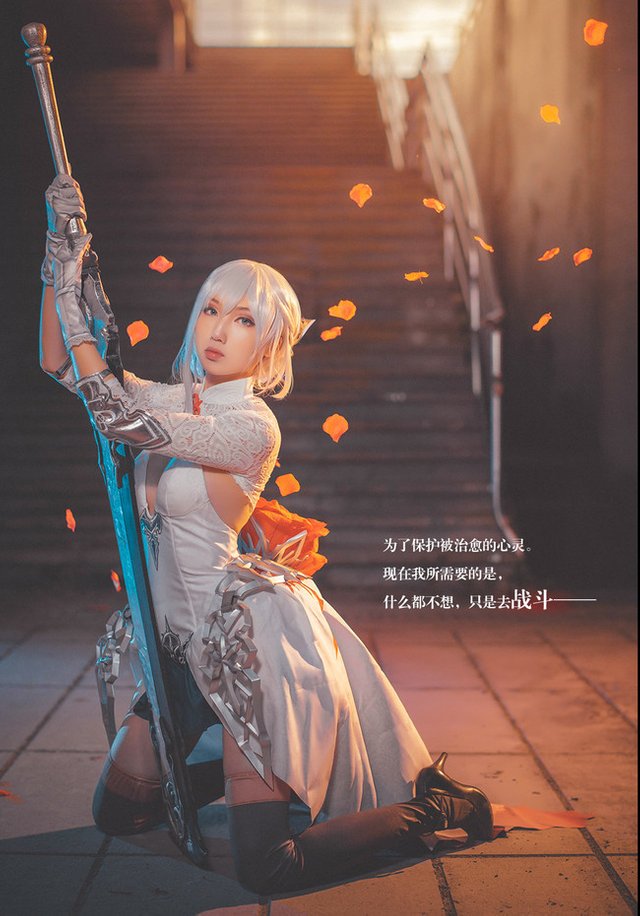 Elegant-SinoAlice-SnowWhite-Cosplay-10.jpg