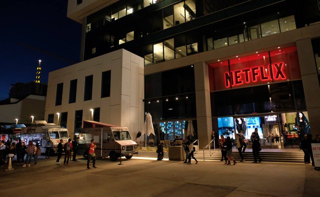 El cuartel general de Netfl ix en Sunset Boulevard, Hollywood (Los Ángeles).