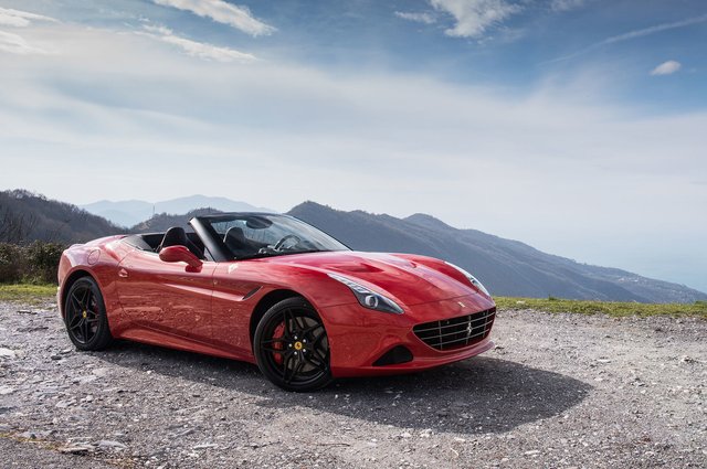 2017-_Ferrari-_California-_T-_Handling-_Speciale-fron.jpg