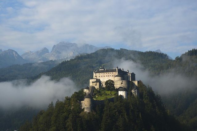 hohenwerfen_castle.jpg