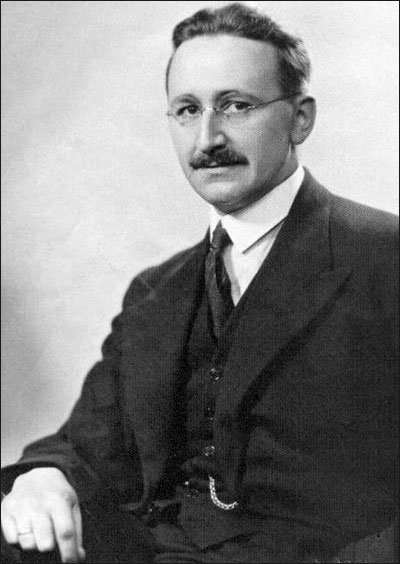 hayek.jpg