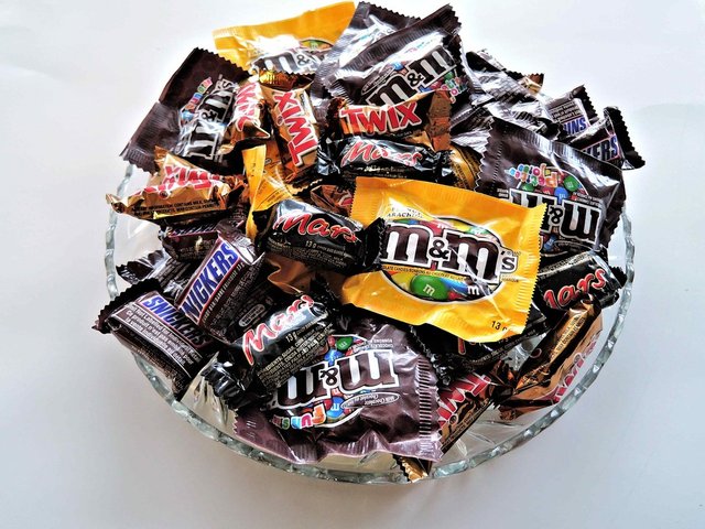 halloween-candy-1014629_1920.jpg