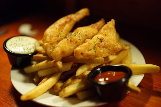 fish-and-chips-656223_1920.jpg