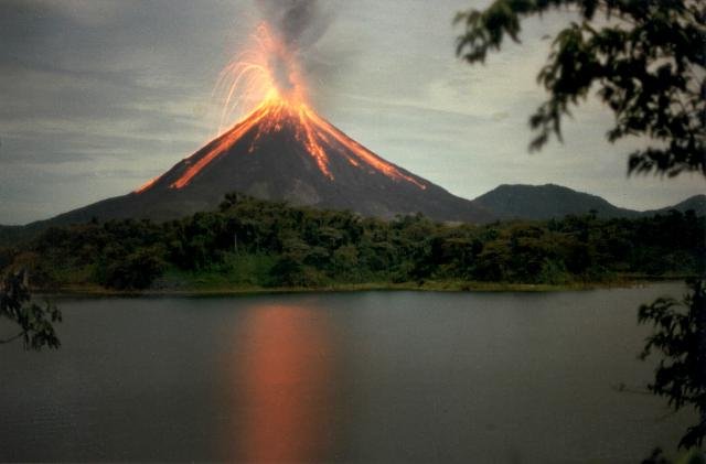 volano eruption.jpg