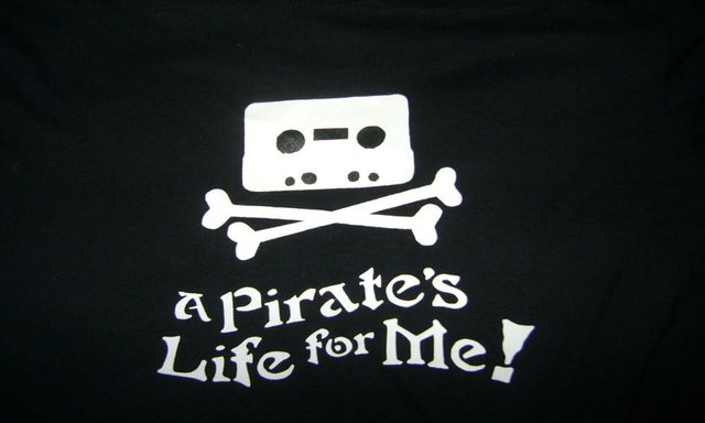 a_pirate__s_life_for_me_by_elsanchochevere-d36op