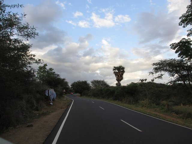 Hogenakkal Falls