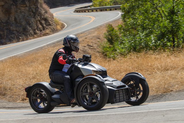 2019-Can-Am-Ryker-Review-three-wheel-motorcycle-trike-17.jpg