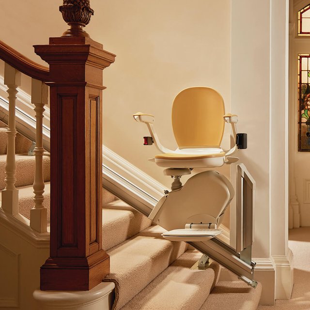 acorn-stairlift-home.jpg