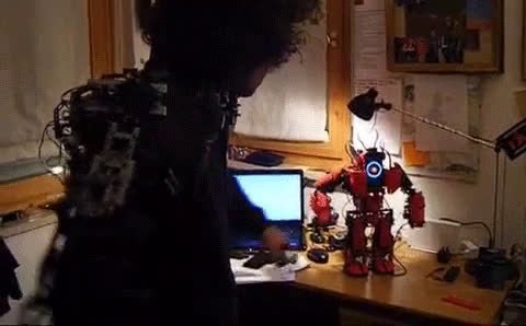 robot-lego-exosuit-slower.mp4