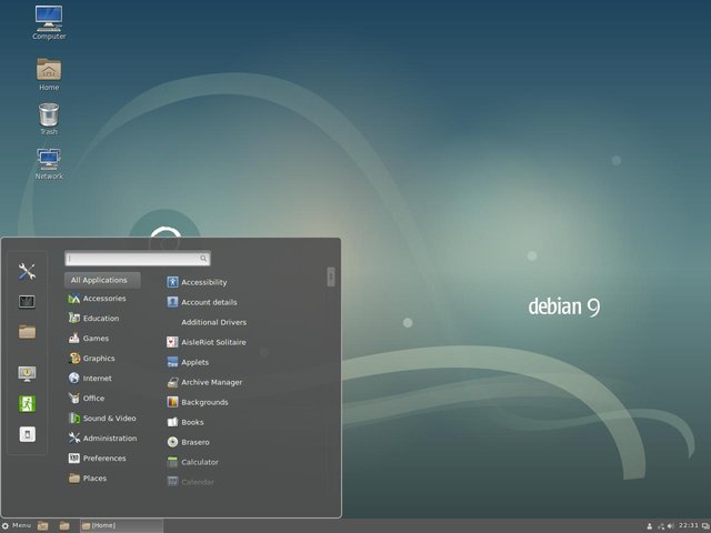 debian-stretch-cinnamon-desktop.jpg