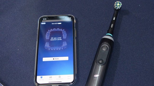 634169-oral-b-genius-x-smart-toothbrush-2.jpg