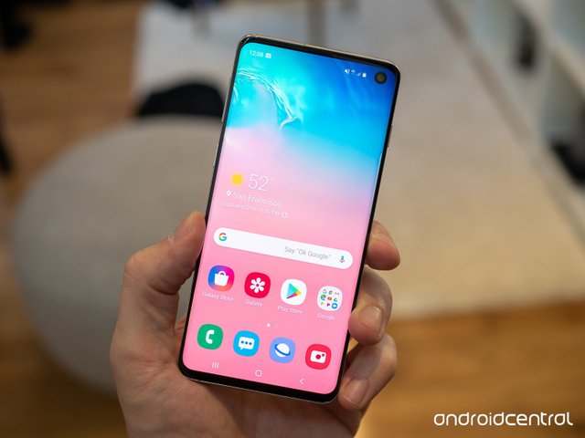 galaxy-s10-home-screen-blank.jpg