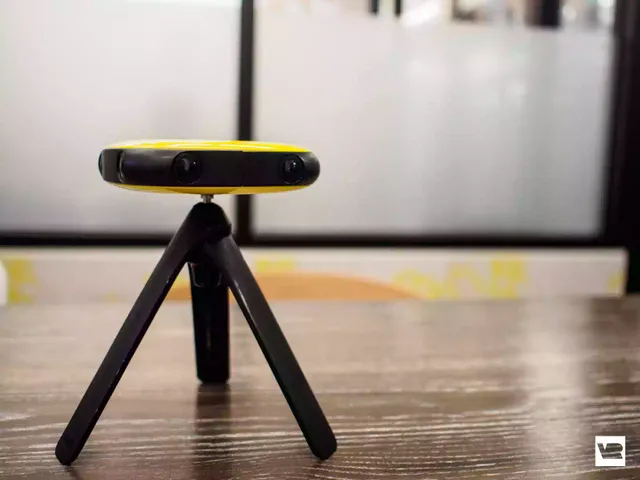 vuze-tripod.jpg