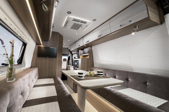 bravia_mobil_swan_699__2.jpg