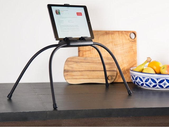 lifestyle_counter_tablift_1.jpg