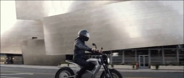 2021_0221_00f7d873g00qovtwd01i3c000hs007mg.mp4