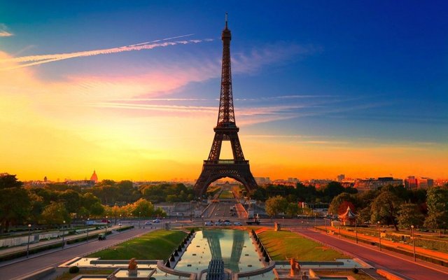 Eiffel-Tower-Paris-France-1024x640.jpg