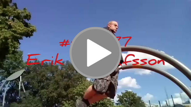 videos/f9cdc3760ab69f147da373d498bade36-00001.png