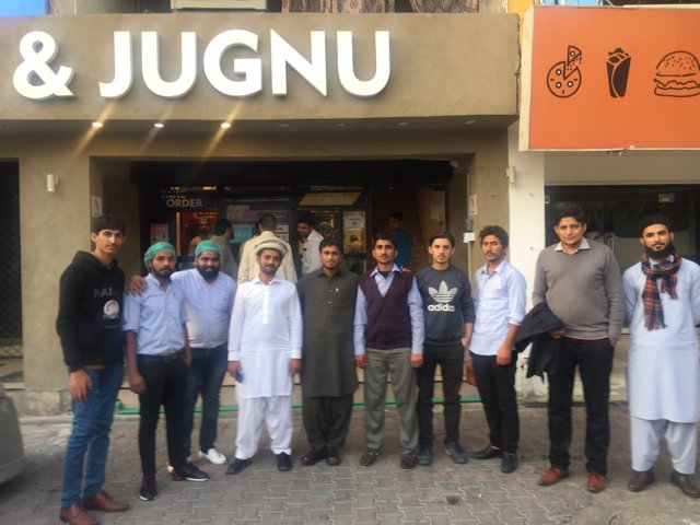 https://s3.us-east-2.amazonaws.com/partiko.io/img/arslan786-our-recent-tour-to-lahore-pae6zu1y-1543639464704.png