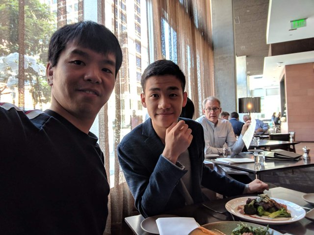 https://s3.us-east-2.amazonaws.com/partiko.io/img/crypto.talk-with-my-friend-yubo-1531855285512.png