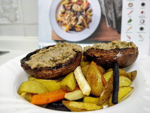 https://s3.us-east-2.amazonaws.com/partiko.io/img/dragraff-fresh-flavors-8--portobello-mushrooms-from-the-ovenxkzj7bgs-1535965391008.png