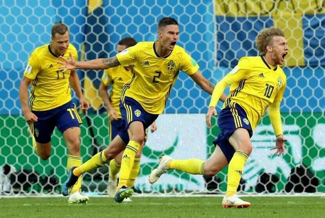 https://s3.us-east-2.amazonaws.com/partiko.io/img/fauzannur595-single-forsberg-goals-transfer-sweden-to-the-quarterfinals-1530646239906.png