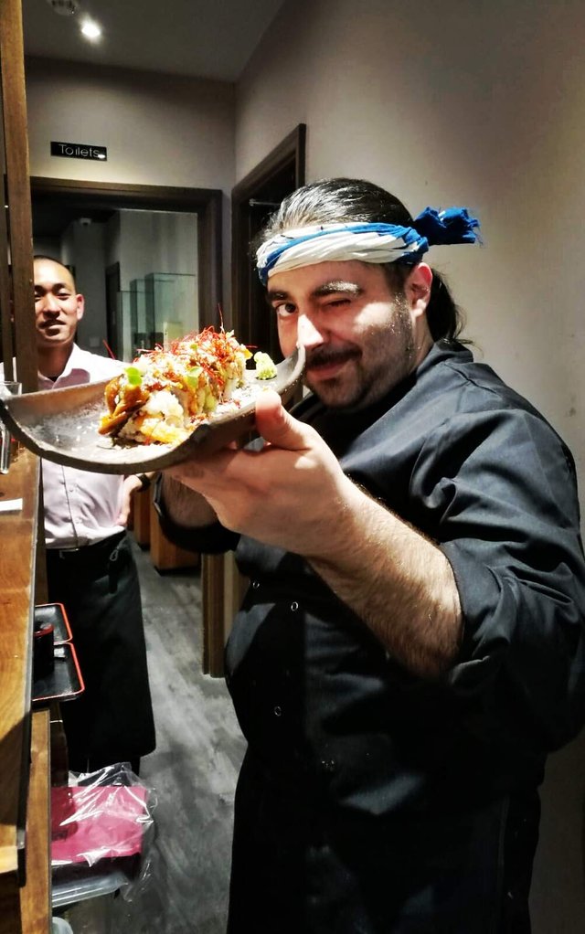 https://s3.us-east-2.amazonaws.com/partiko.io/img/grezzmetal85-sushi-chef-1533506593861.png