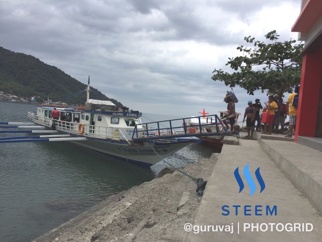 https://s3.us-east-2.amazonaws.com/partiko.io/img/guruvaj-anilao-port-ferry-ride-jdshusi1-1545736526714.png